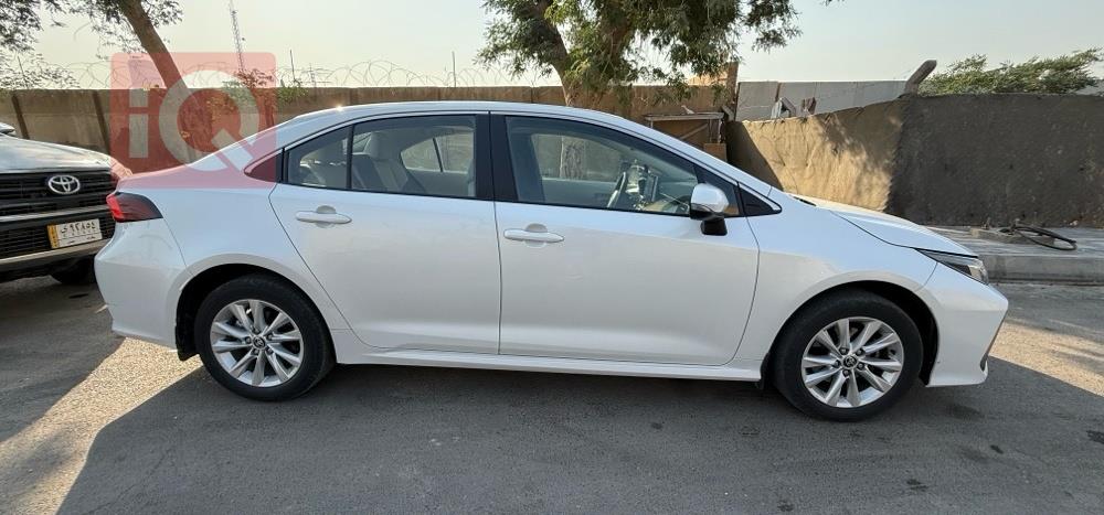 تۆیۆتا کۆرۆلا